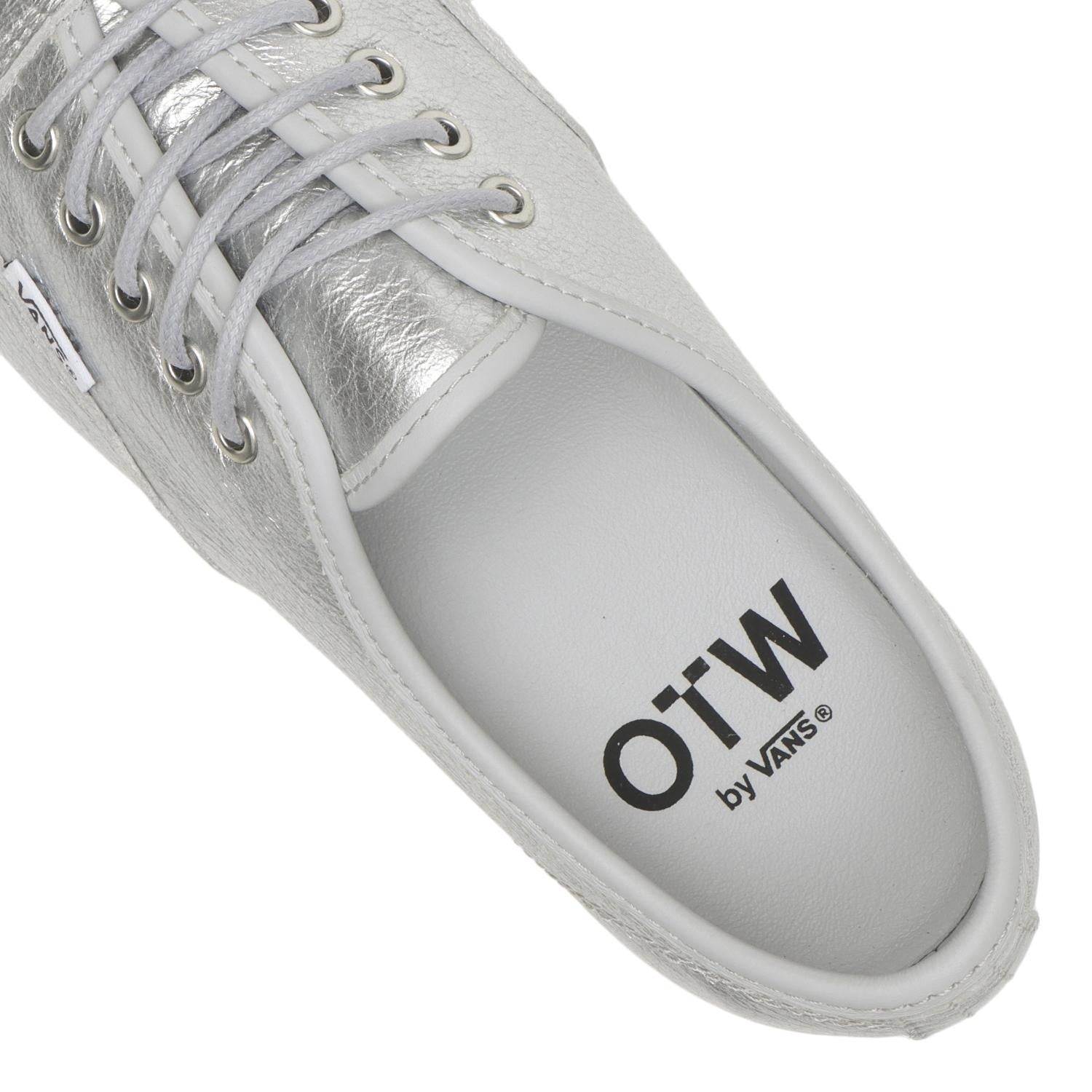 VN000DAXLNE OTW Authentic Prima (Men's)