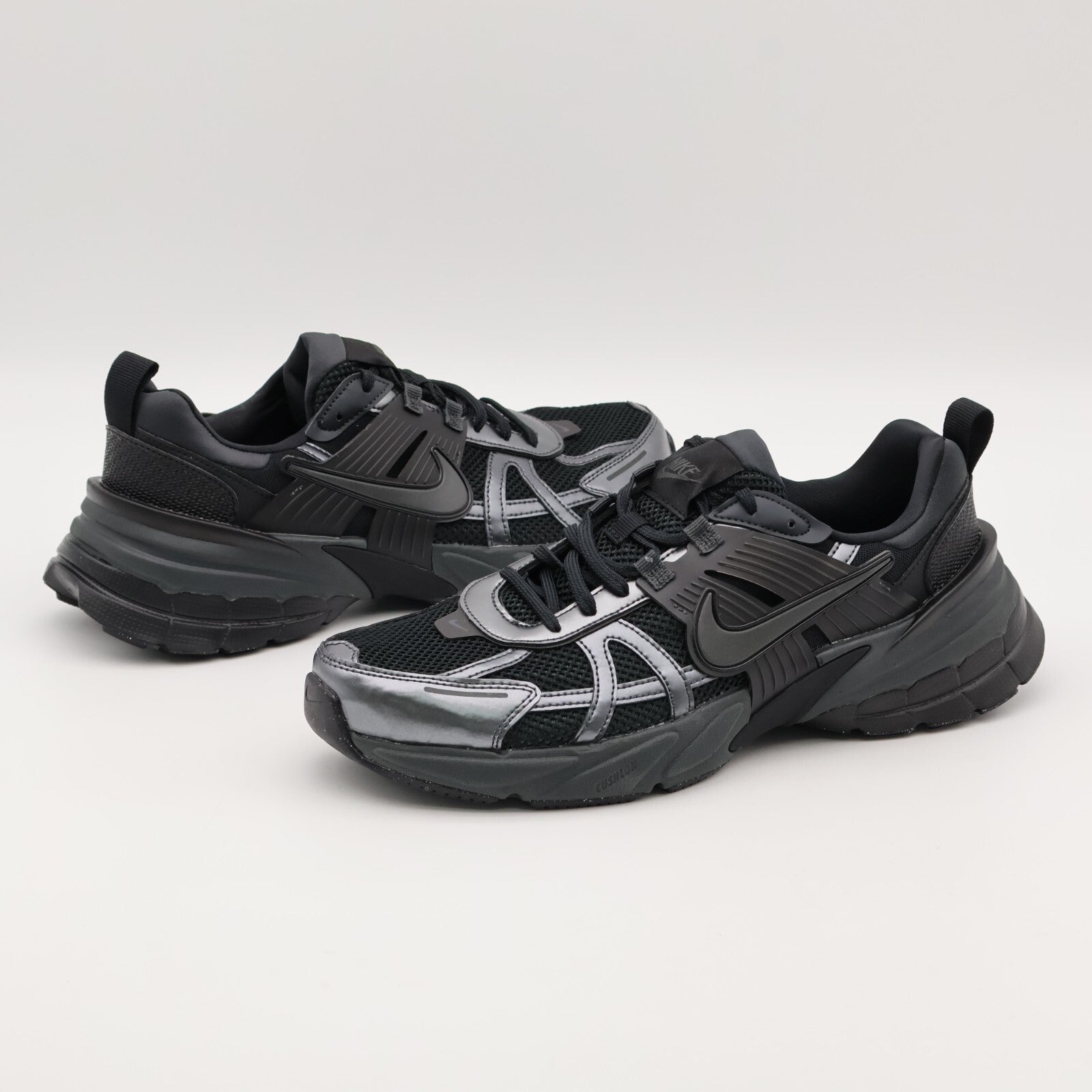 HJ4497-001 Nike V2K Run Black Dark Smoke Grey Anthracite (Men's)