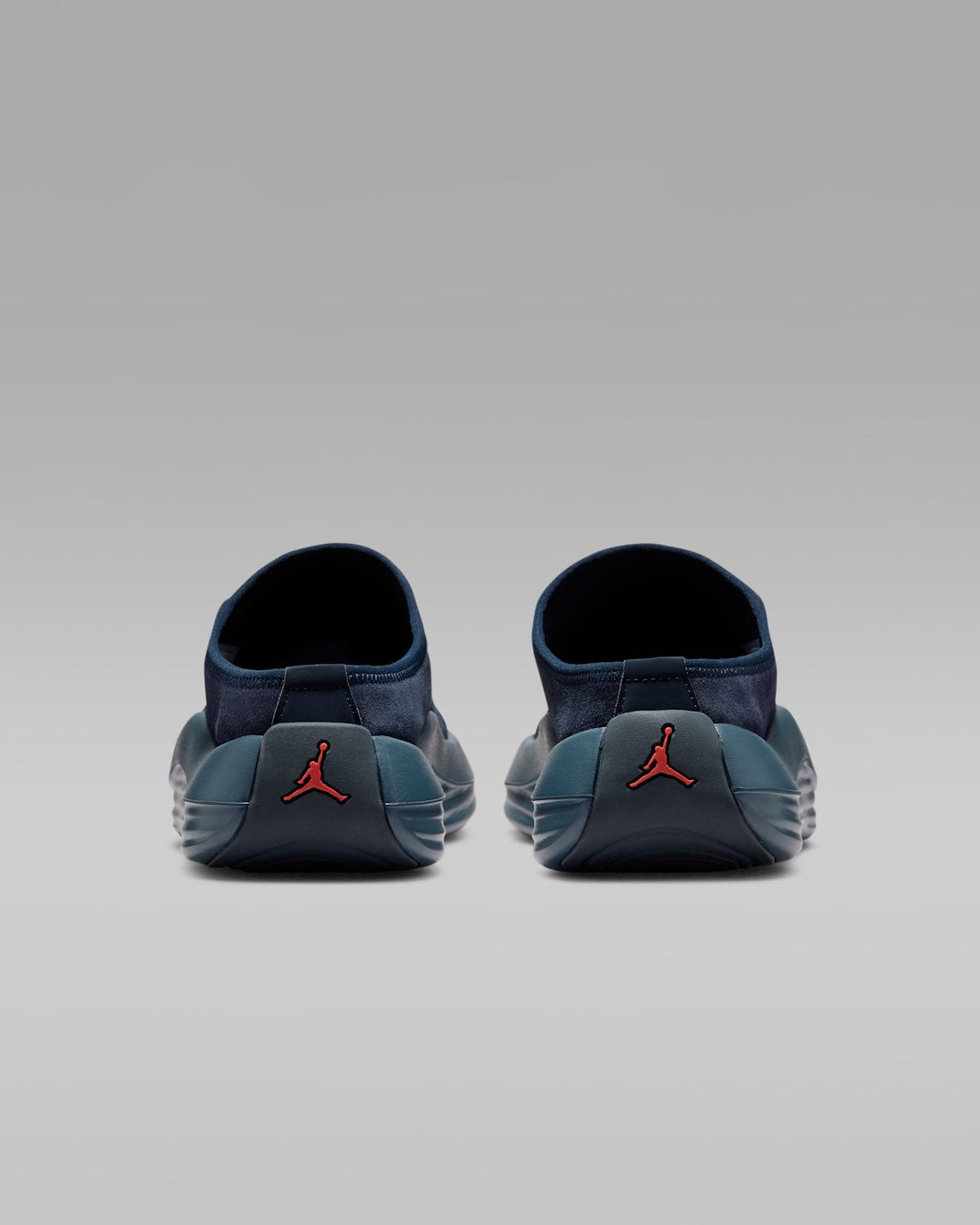HV5073-400 Nike Jordan Future Mules Dark ObsidianBlue Fox (Men's)