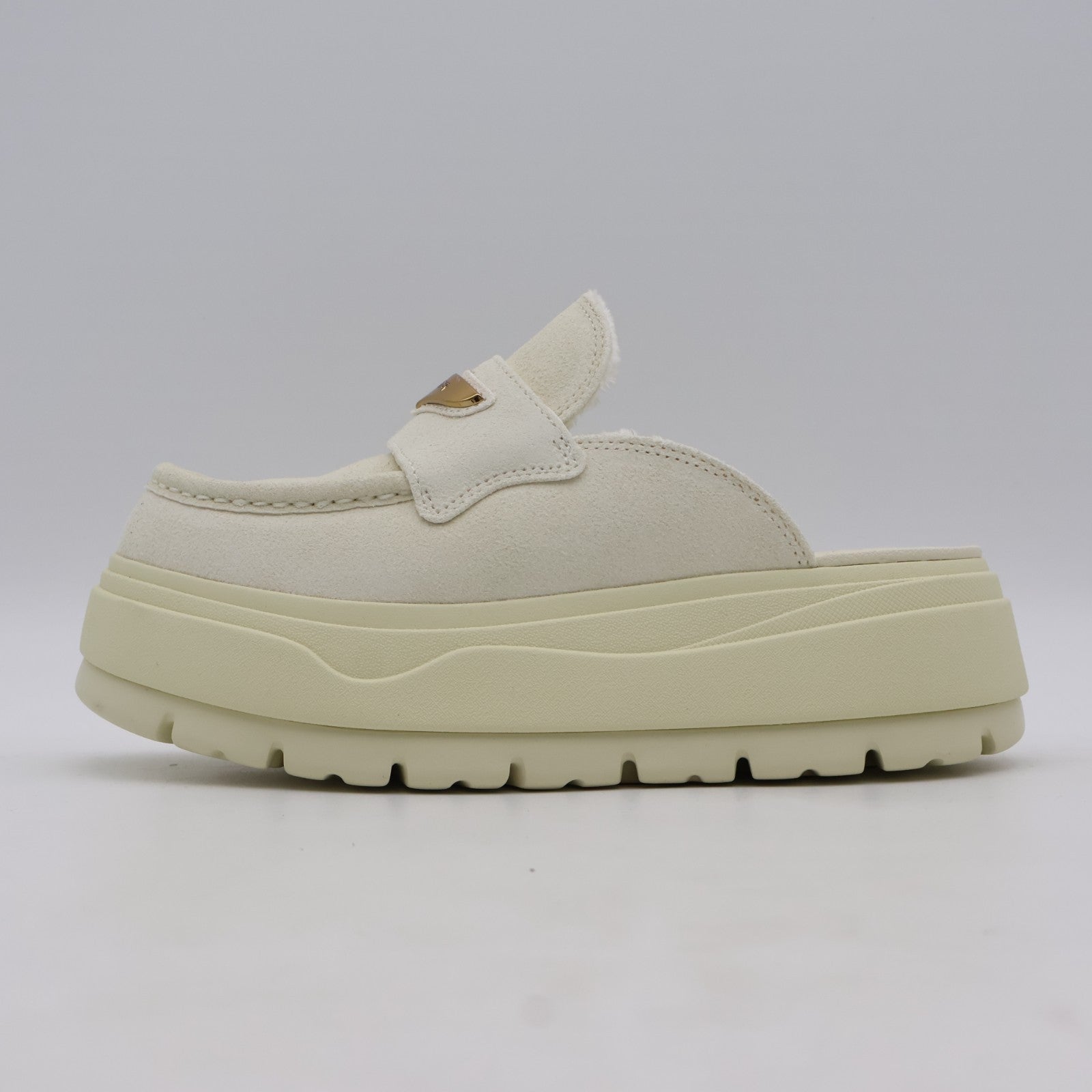 IM6663-071 Nike Air Jordan Mule Soft Pearl (Women's)