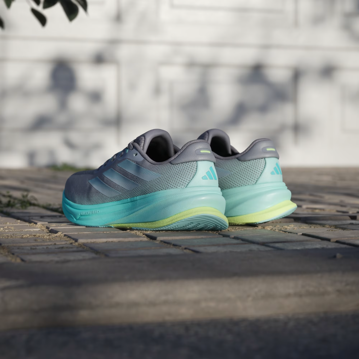 JQ7691 adidas Women's Supernova Rise 2 Grey/Magic Grey Met/Flash Aqua (Women's)