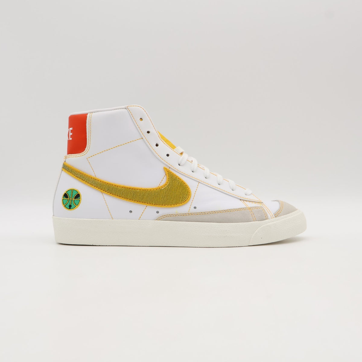 DD9239-100 Nike Blazer Mid 77 Vintage Rayguns (Men's)