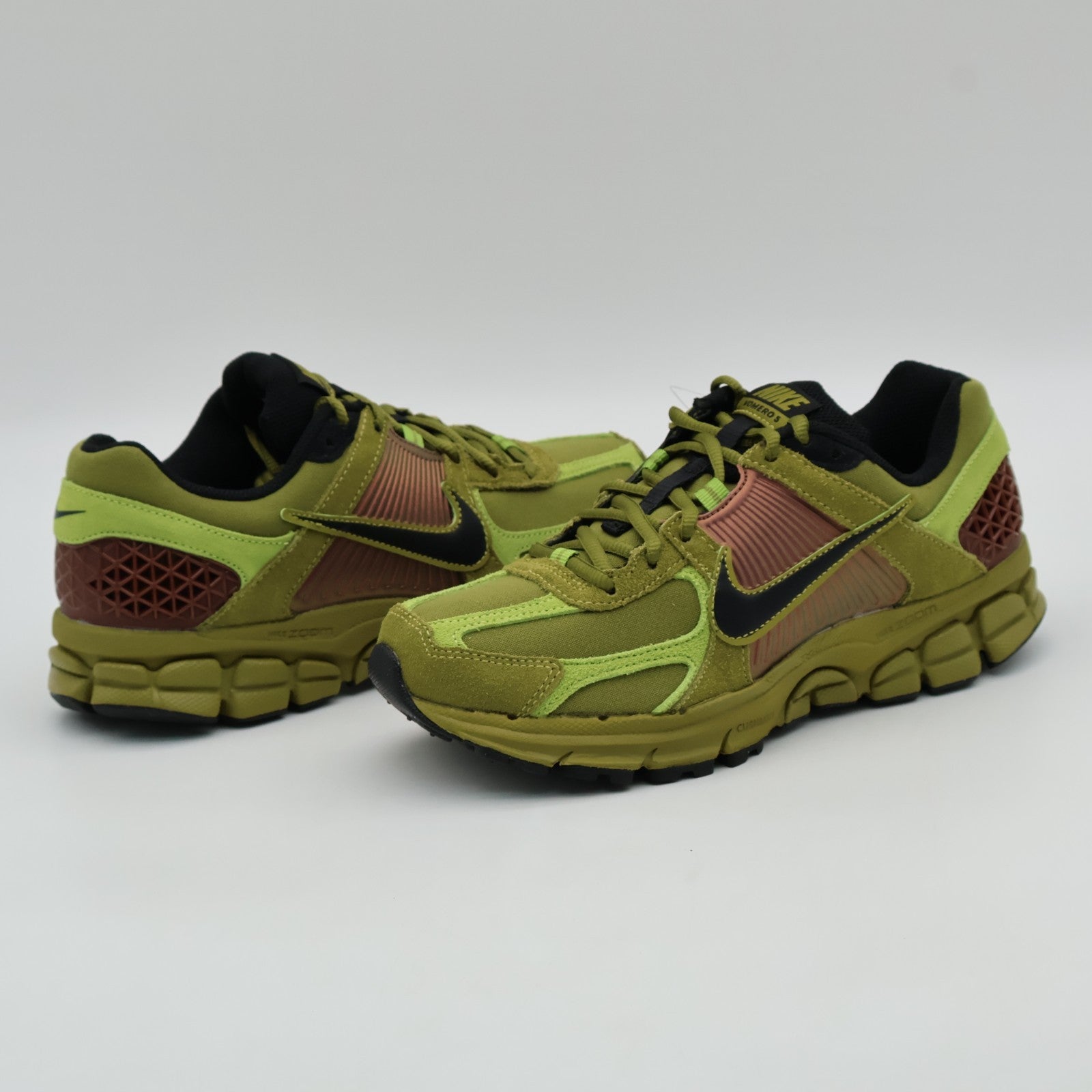 FJ1910-300 Nike Zoom Vomero 5 Pacific Moss (Men's)