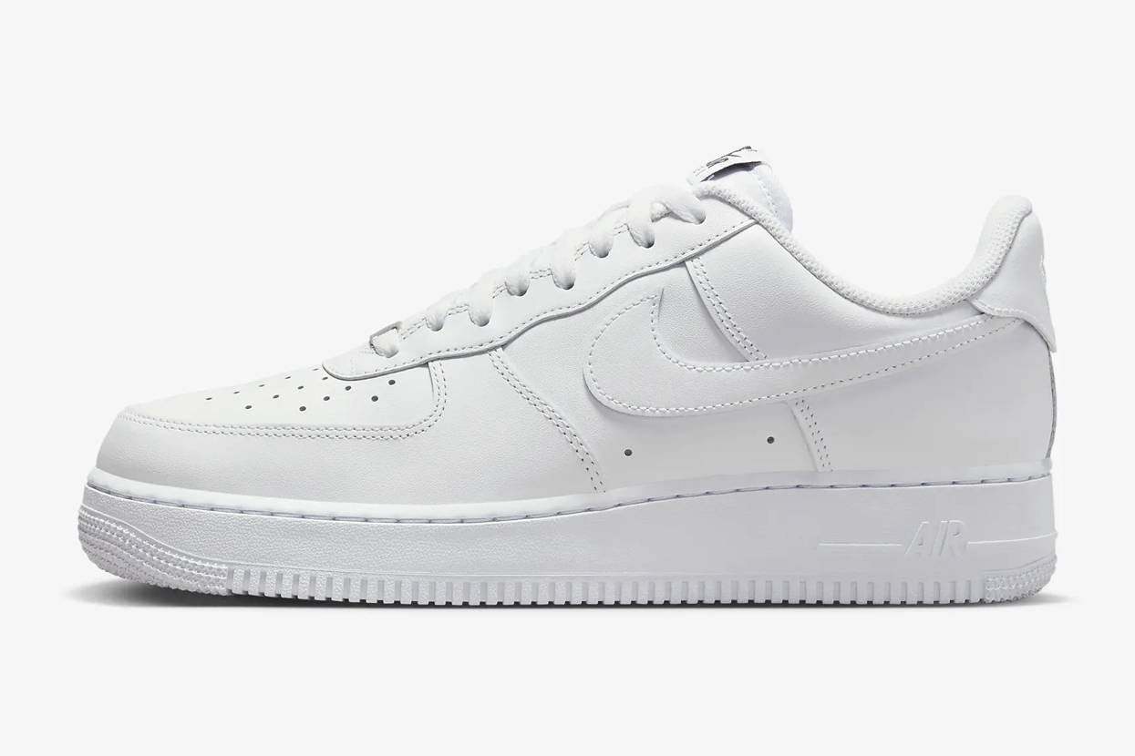 DX5883-100 Nike Air Force 1 Low '07 FlyEase White (Women's)