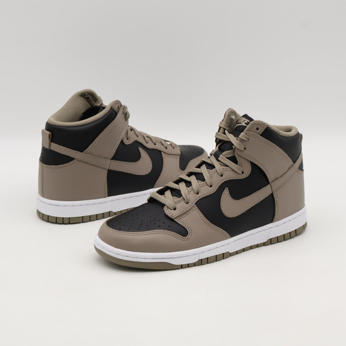 DD1869-002 Nike Dunk High Moon Fossil Black Bitter Dark Brown Ash Grey (Women's)