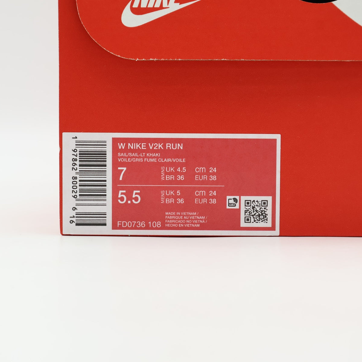 FD0736-108 Nike V2K Run Sail Light Khaki Light Smoke Grey Sail (Women's)