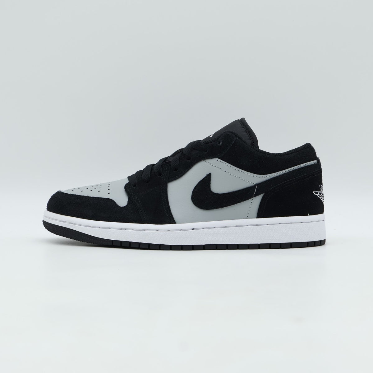 553558-048 Nike Air Jordan 1 Low "Black/Light Smoke Grey/White" (Men's)