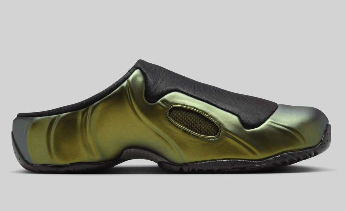 HF6881-900 Nike Clogposite Black and Metallic Gold (Men's)