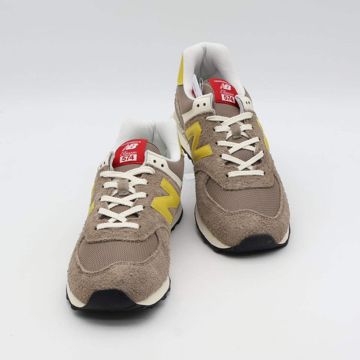 U574BYW B:MING by BEAMS Exclusive New Balance 574 Mushroom (Men's)