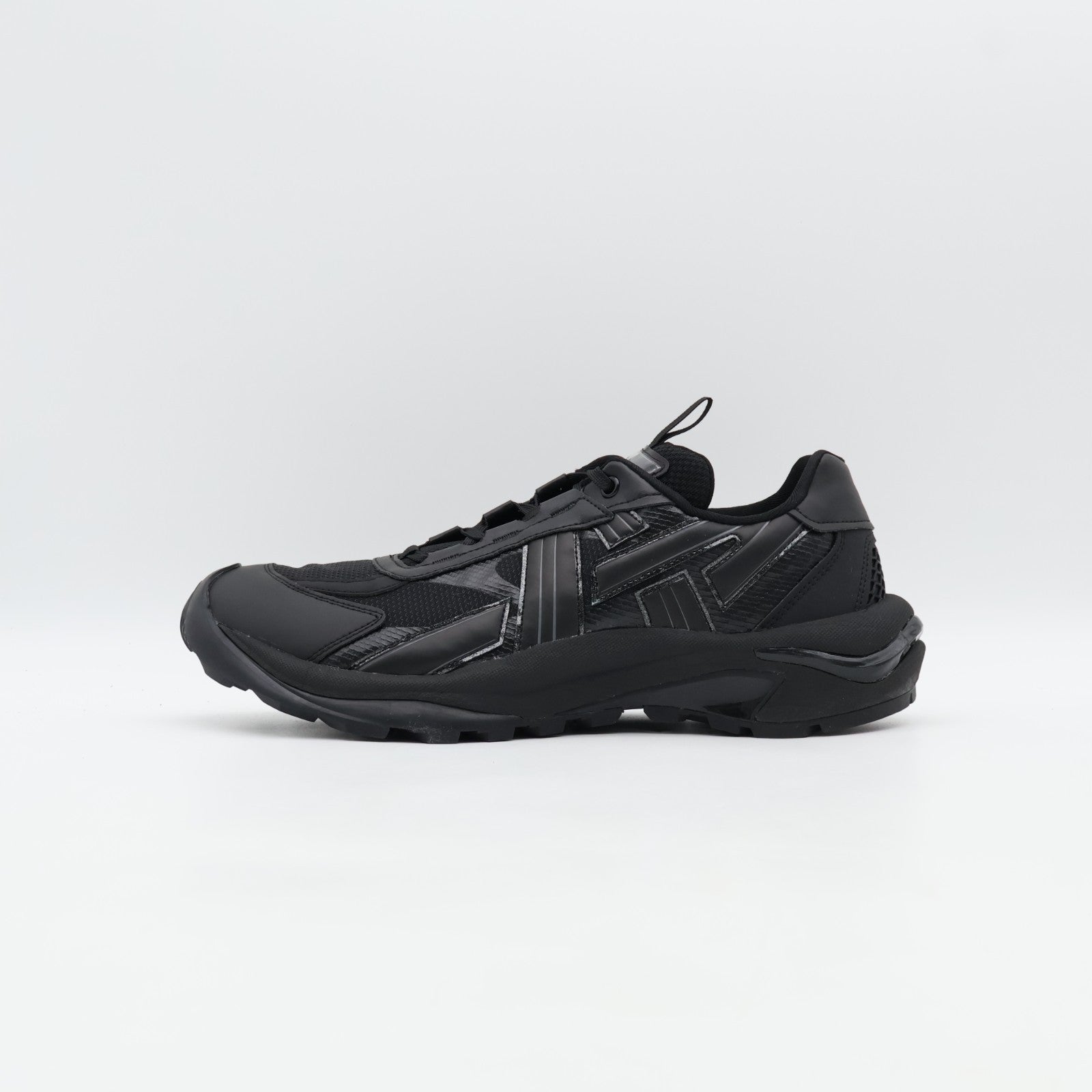 1183C612-001 Onitsuka Tiger Tigtrail RS Black Black (Men's)