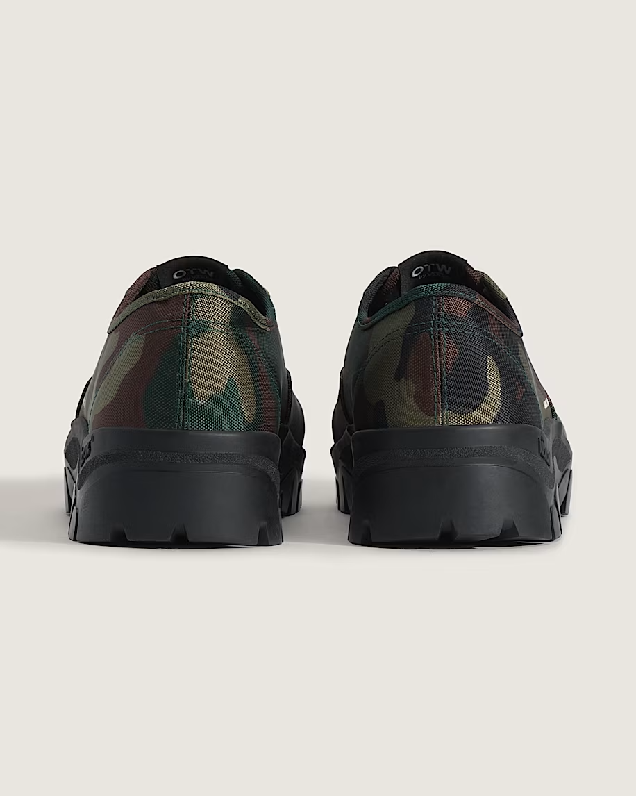 VN000EGWWVD OAMC OTW by Vans Authentic Oxford Woodland Camo (Men's)