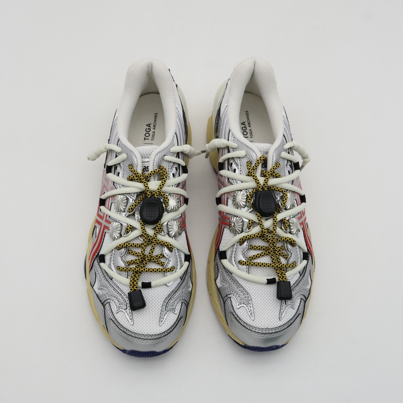 1203B115-100 TOGA Asics Gel-Cumulus 16 TG White Red Pure Silver (Men's)