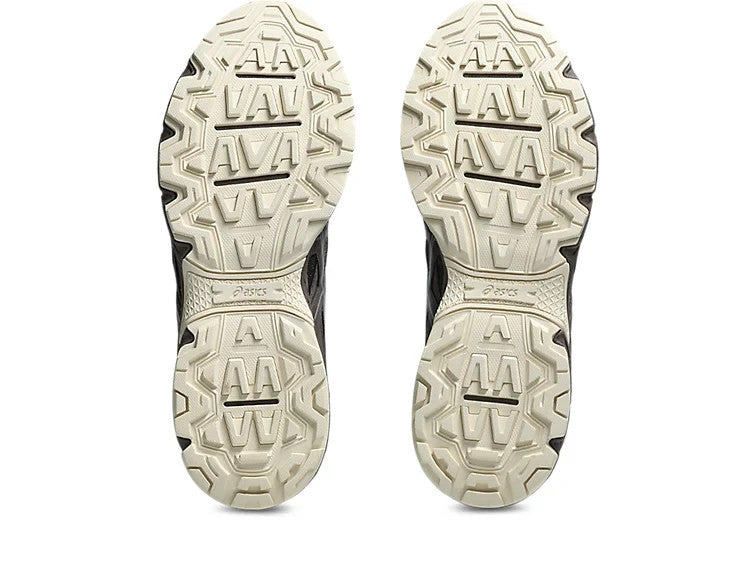 1203A597-200 Asics Gel-Nunobiki "Cocoa Powder/Pure Silver" (Men's)