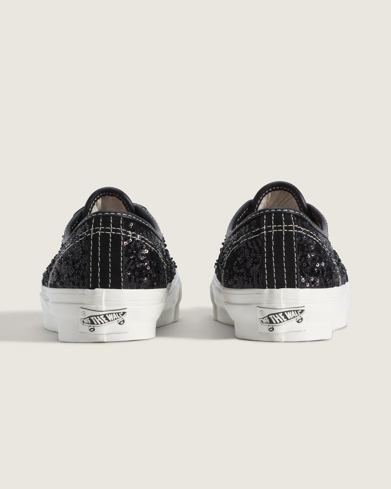 VN000DB8BZW VN000DB8BZW Vans Premium Authentic 44 Beaded Black/White (Men's)