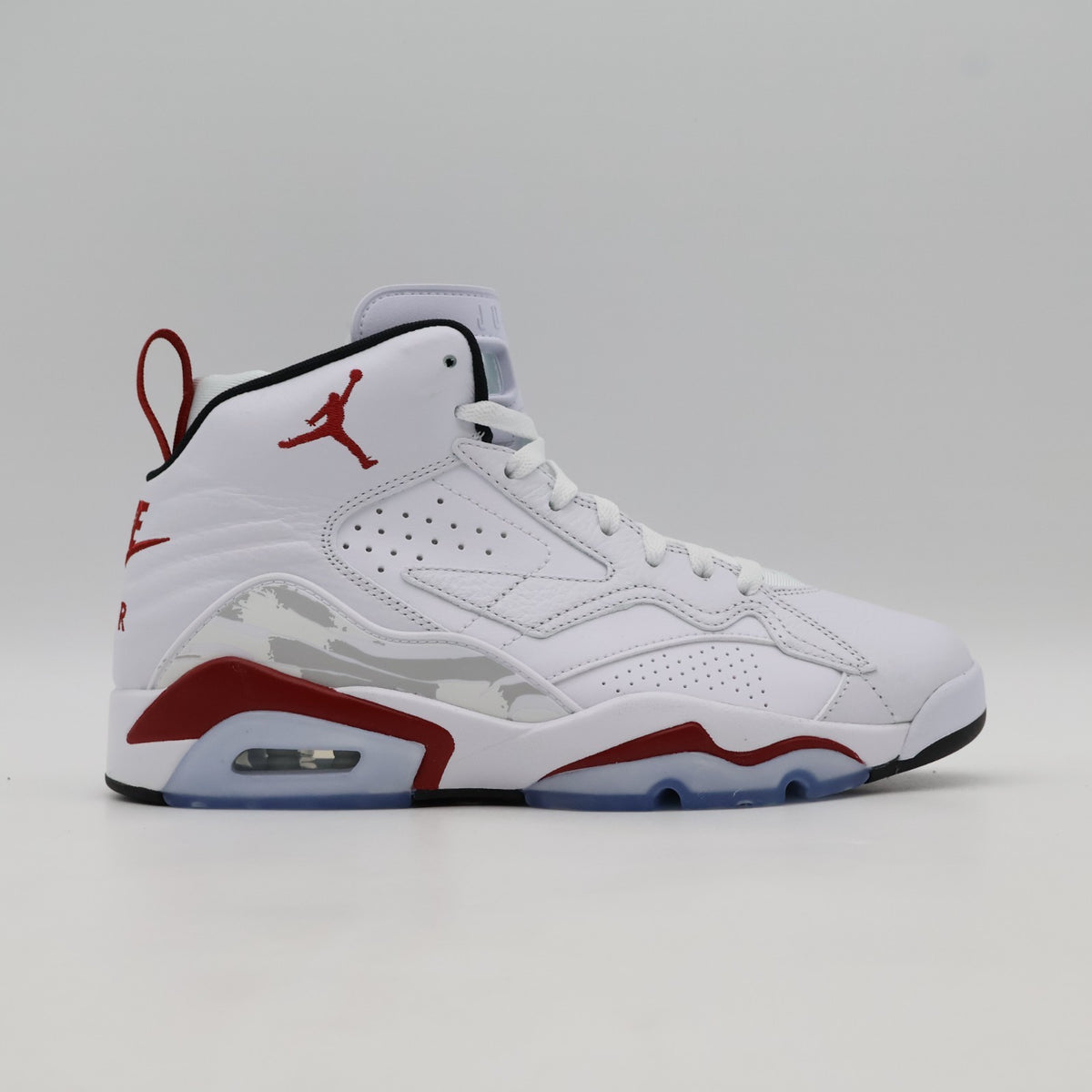 DZ4475-106 Nike Jordan MVP Bulls (Men's)