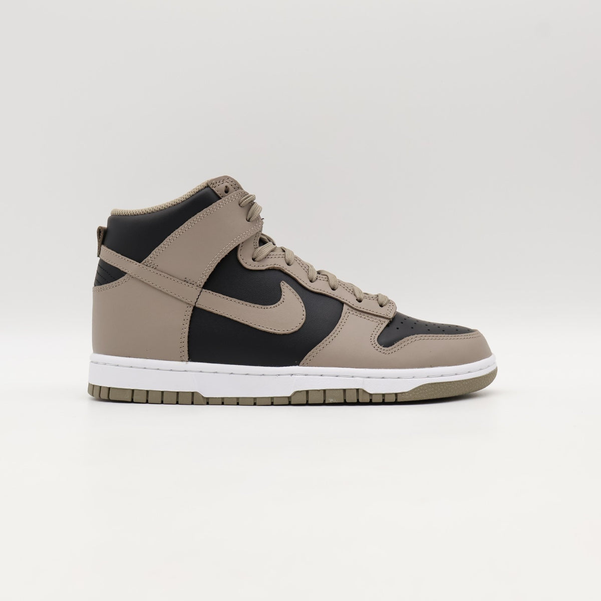 DD1869-002 Nike Dunk High Moon Fossil Black Bitter Dark Brown Ash Grey (Women's)