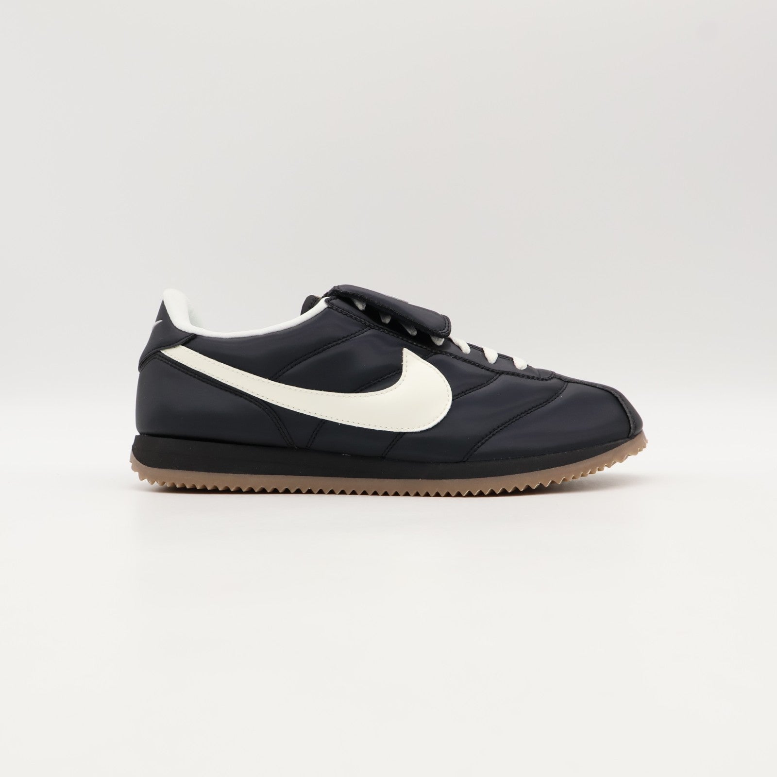 IM4843-010 Nike Cortez SE Tiempo (Men's)