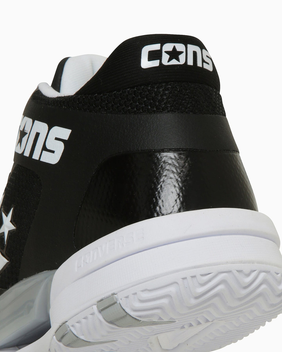 33500402 Converse Cons Accelerator Mid Black (Men's)
