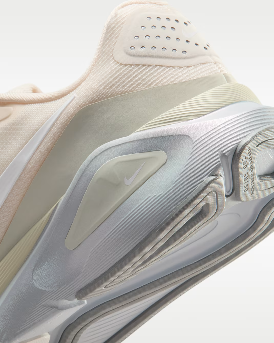 IO9917-100 Nike Structure 26 Chalk Sea Glass Light Smoke Grey White (Women's)