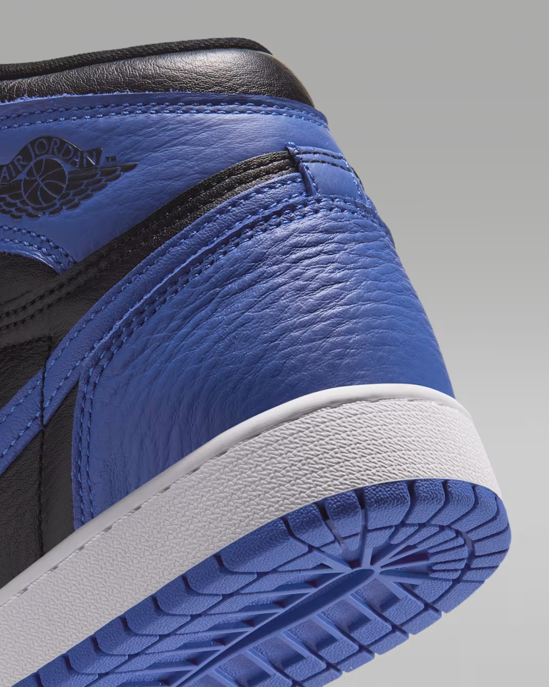 FD1437-005 Nike GS Air Jordan 1 Retro High OG "Royal"