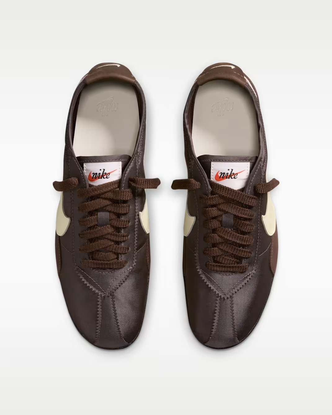 IW0955-201 Nike Moon Shoe OG "Baroque Brown/Black/Cashmere" (Women's)