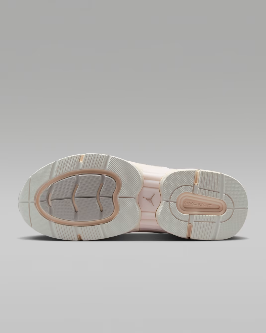 IB3722-011 Nike Jordan Trunner O/S "Light Iron Ore/Smoke Grey" (Men's)