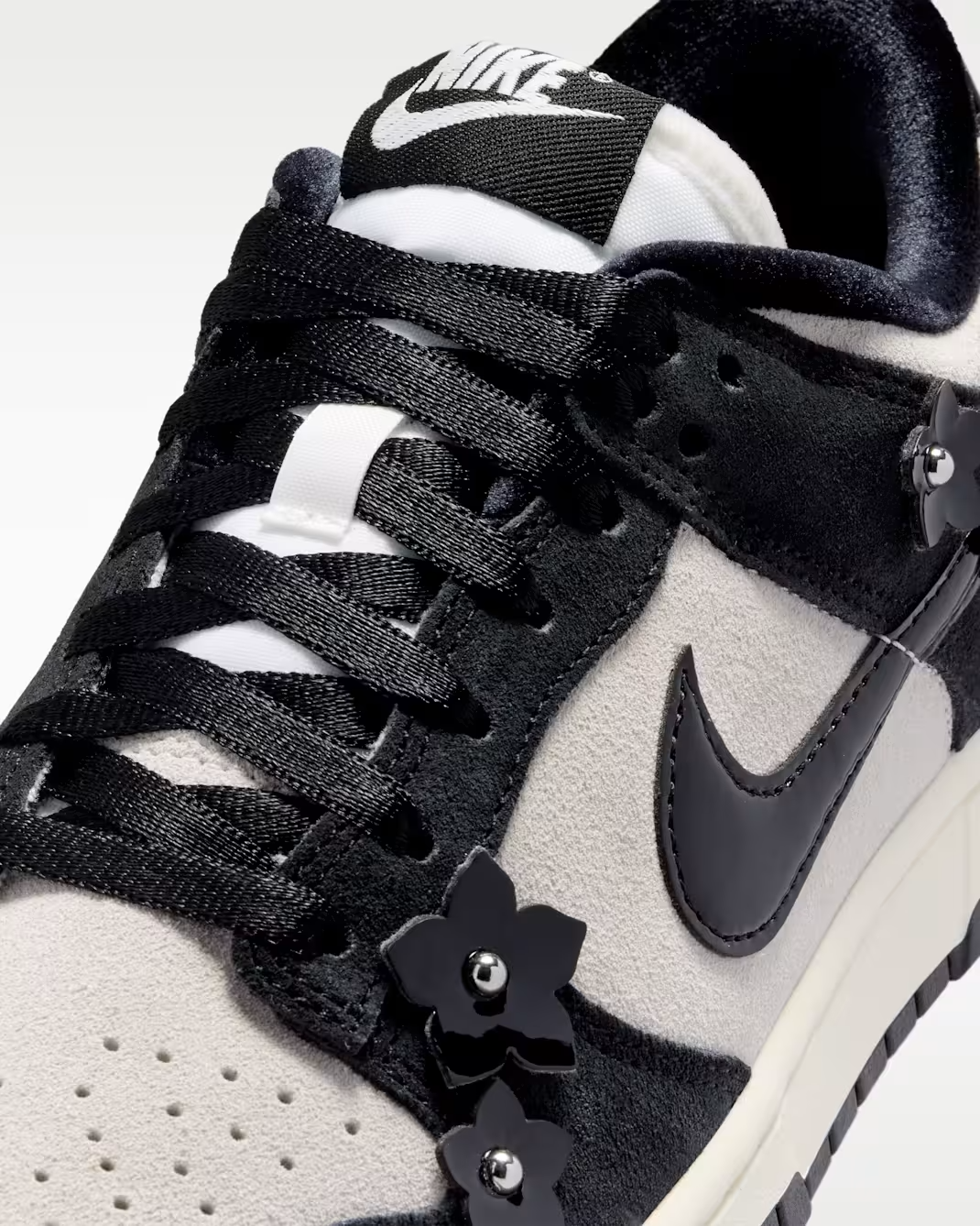 IV4726-002 Nike Dunk Low SE Black Sail (Women's)