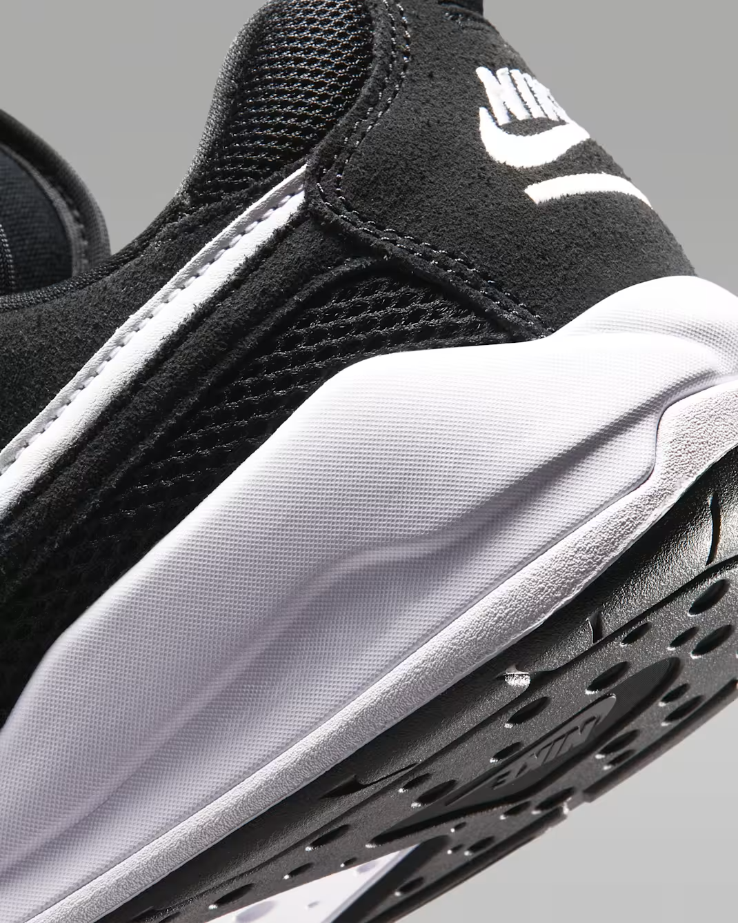 HJ6777-007 Nike Jordan CMFT Era "Black/White" (Men's)