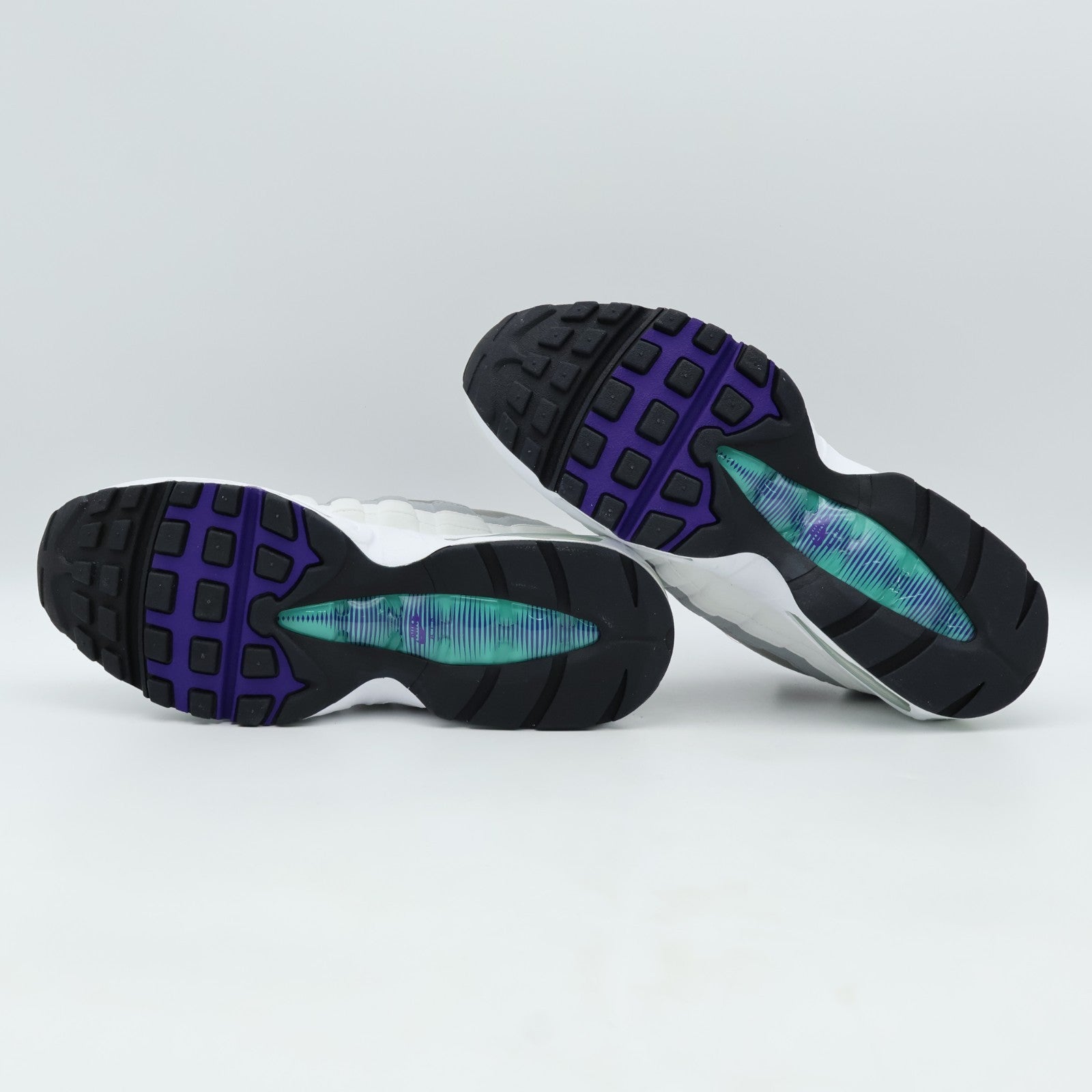 HJ5996-100 Nike Air Max 95 OG Big Bubble Grape (2026) (Women's)