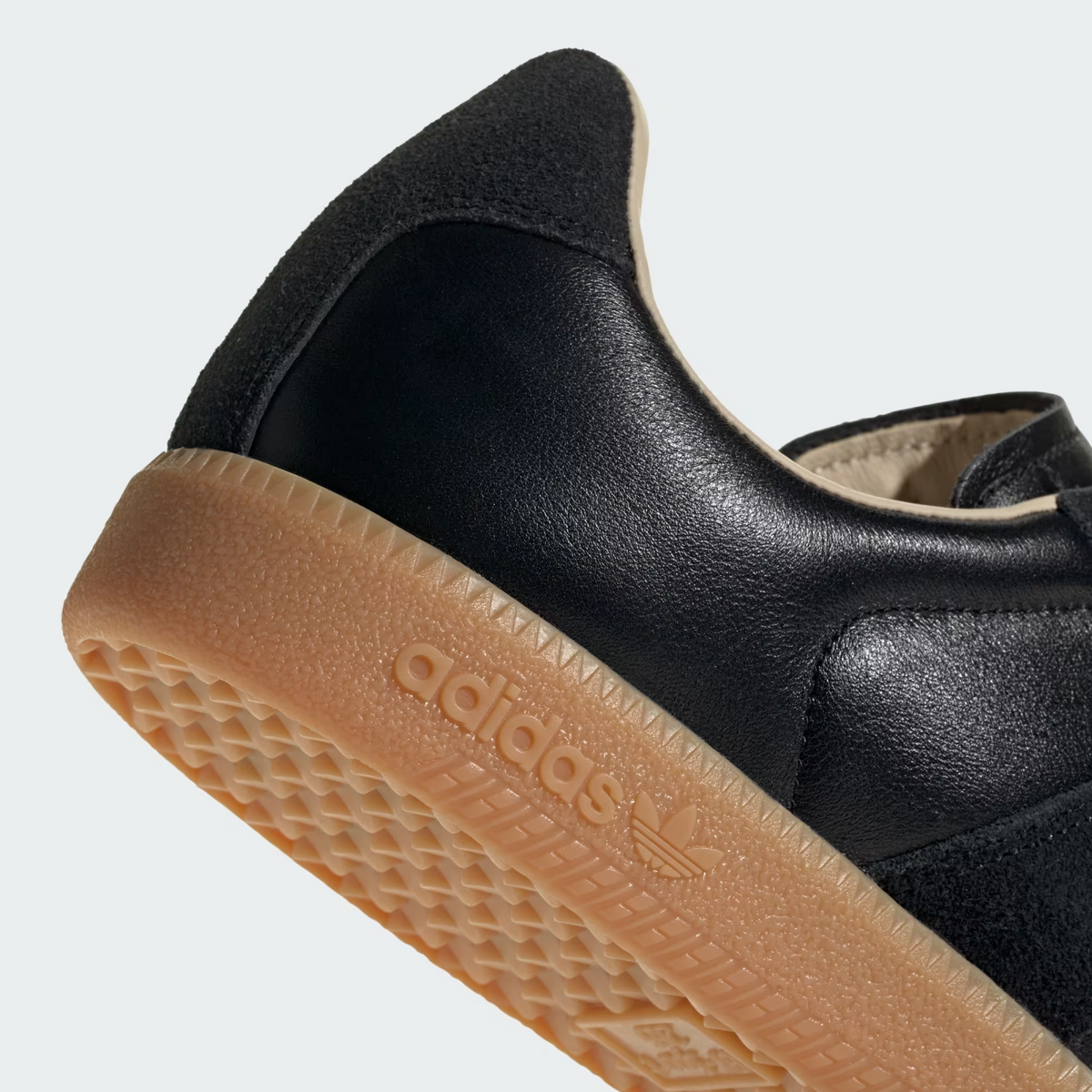 KK2802 adidas BW Army "Core Black/Gum" (Men's)