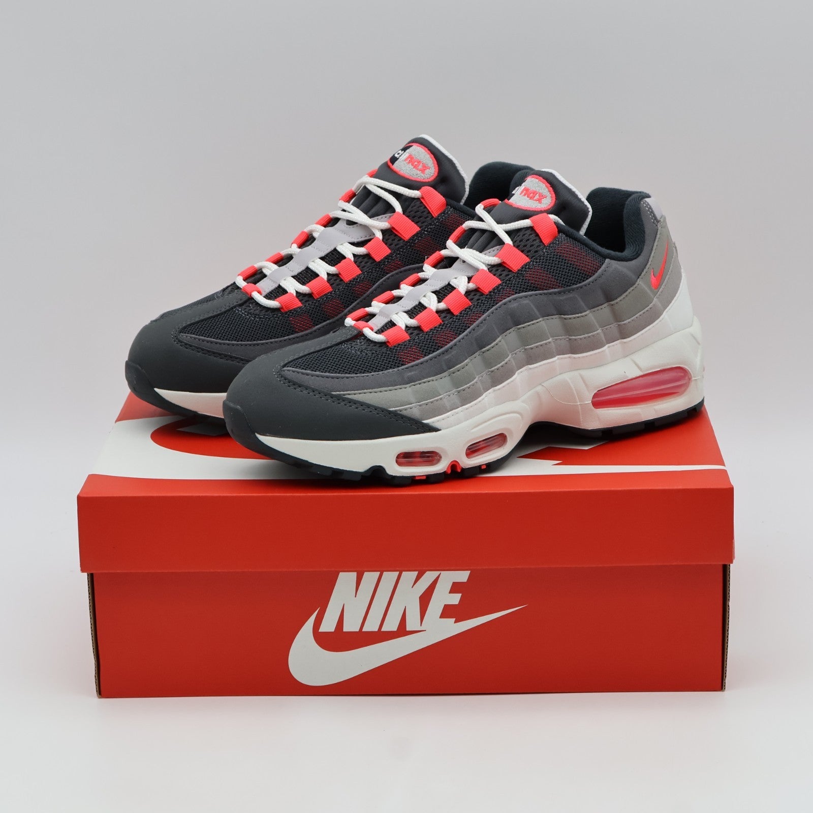IV6425-060 Nike Air Max 95 OG Big Bubble PRM "Reverse Solar Red" (Men's)