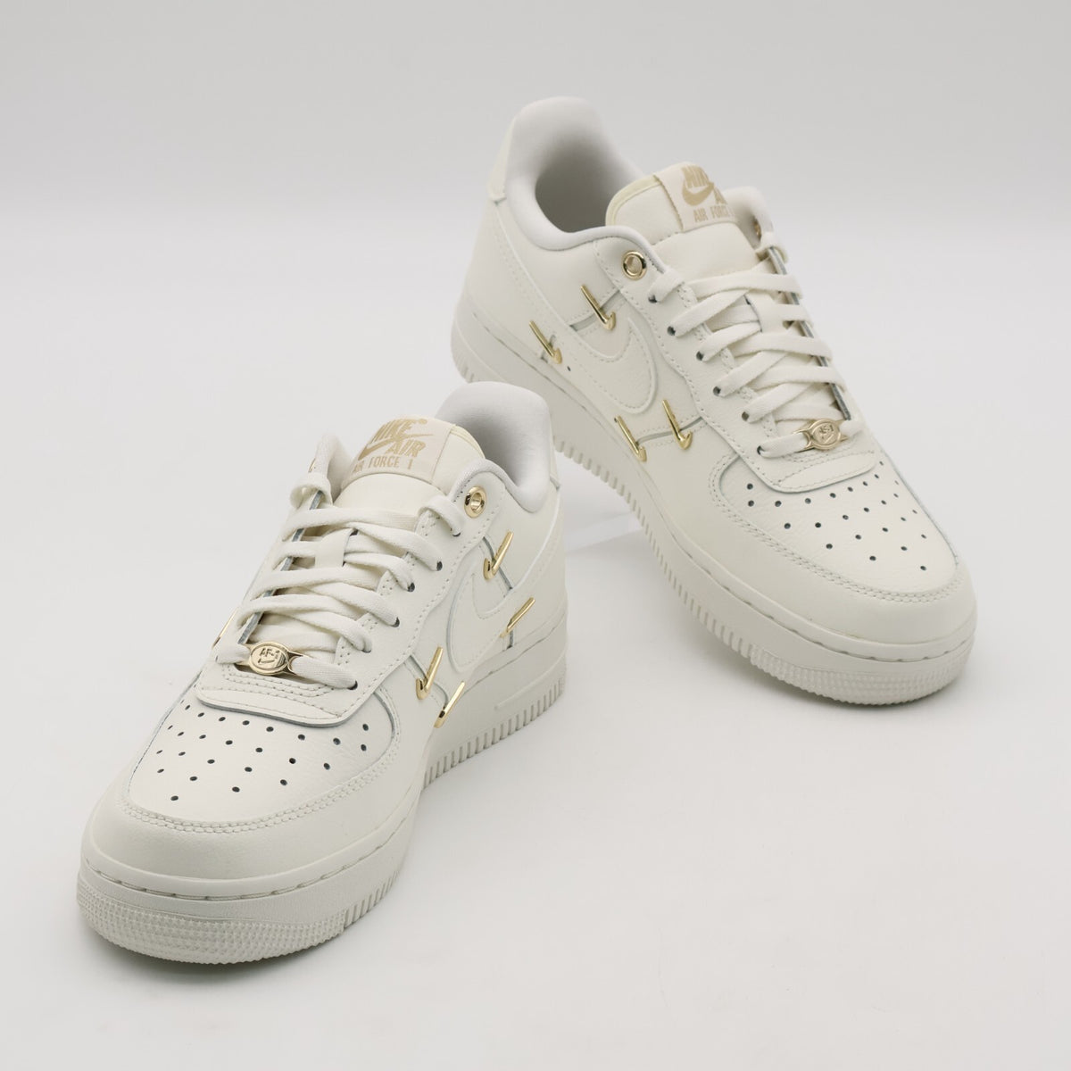 FV3654-111 Nike Women's Air Force 1 '07 LX Sail Metallic Gold (Women's)