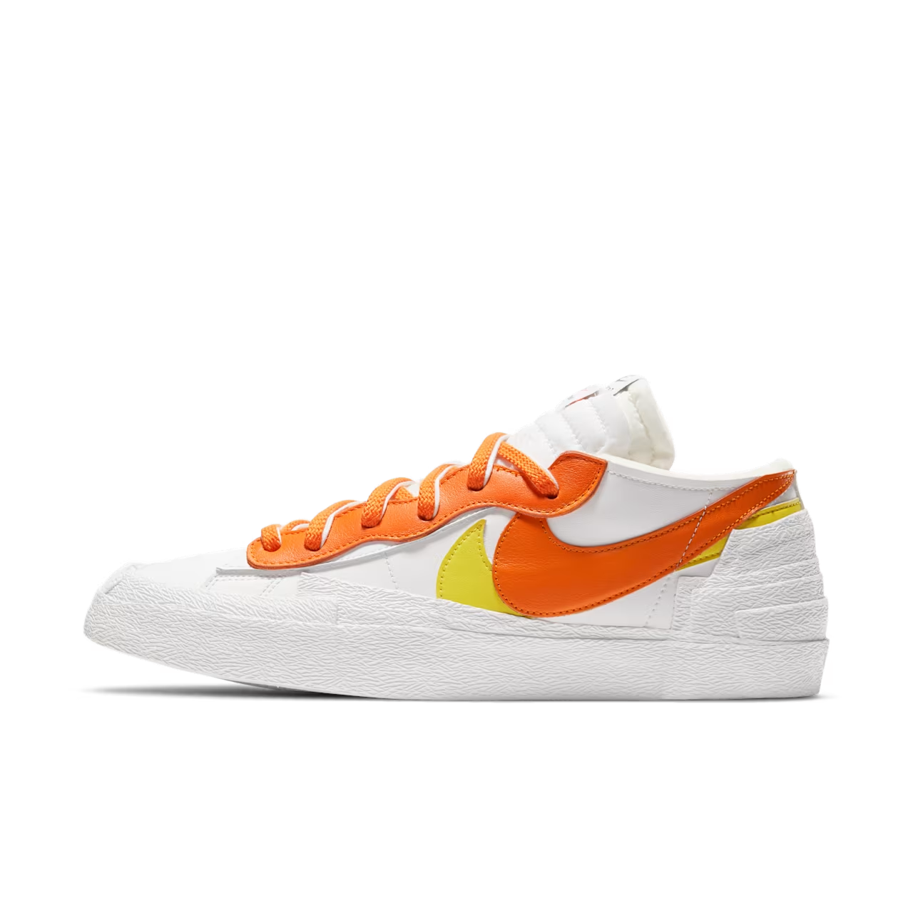DD1877-100 SACAI Ã NIKE BLAZER LOW MAGMA ORANGE (Men's)