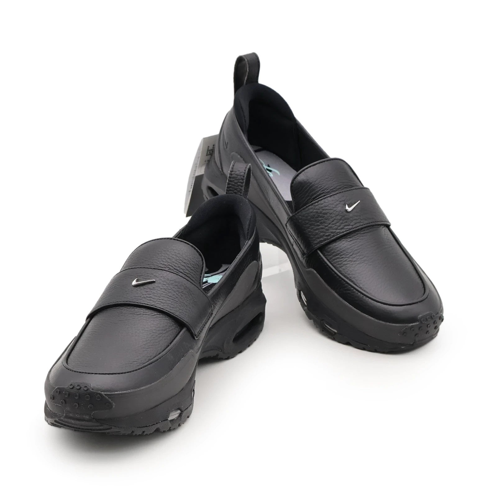 HJ4400-002 SWDC Nike  Air Max Phenomena Black Metallic Silver (Women's)