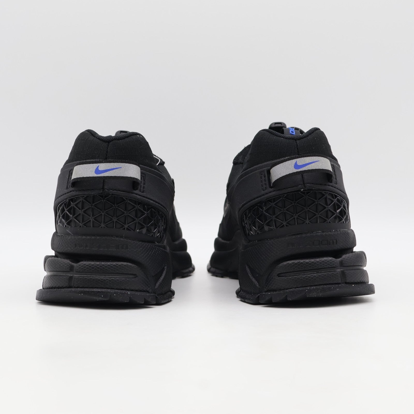 HQ2181-004 Nike Zoom Vomero 5 Roam Black (Women's)