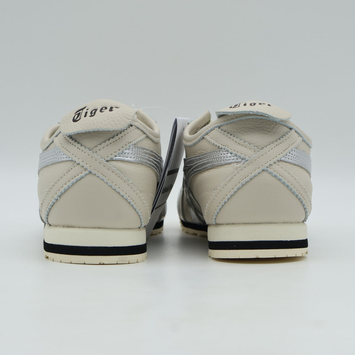 1183A592-200 Onitsuka Tiger Mexico 66 SD Birch Silver (Men's)