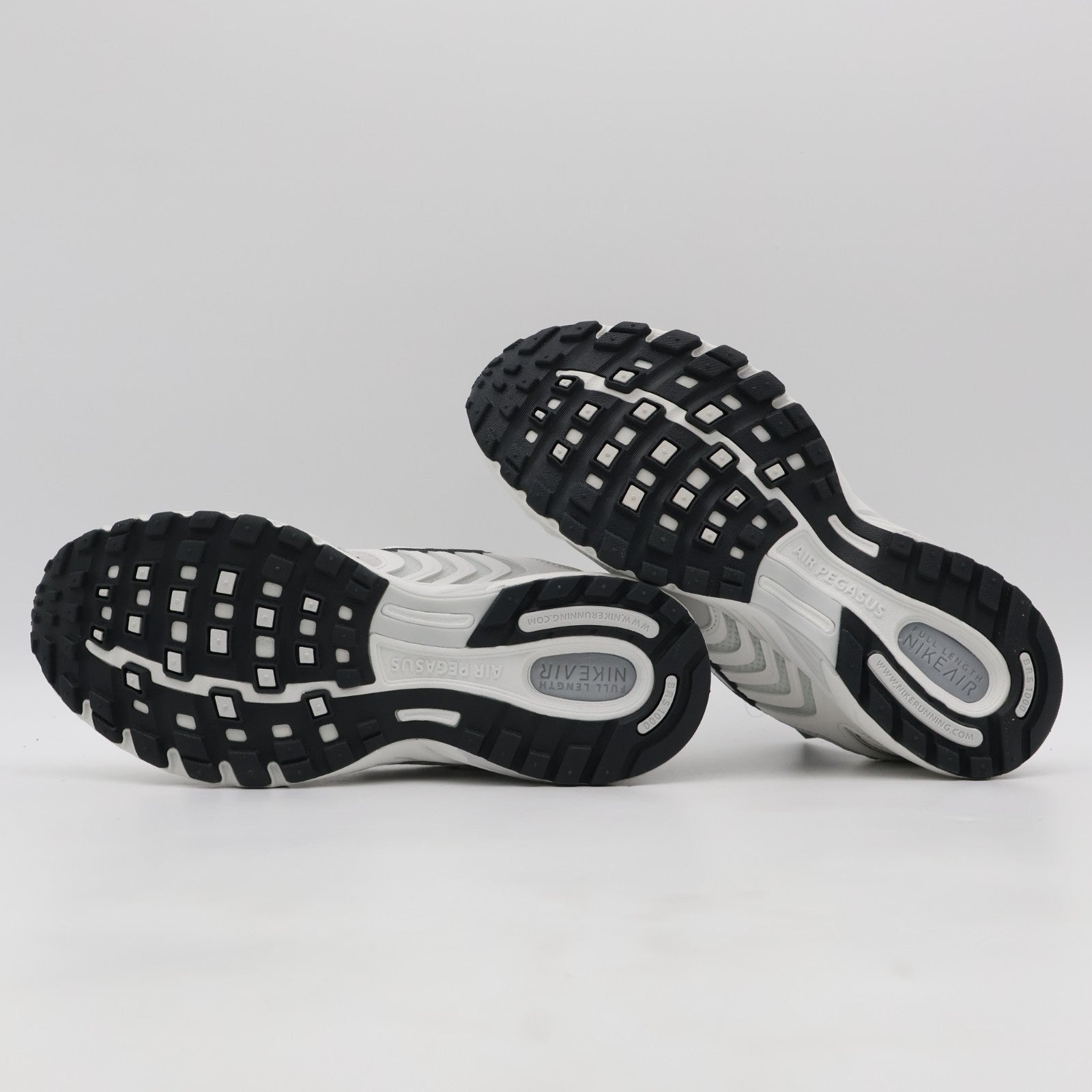 HQ5718-103 Nike Air Pegasus 2K5 Summit White Photon Dust Anthracite (Women's)
