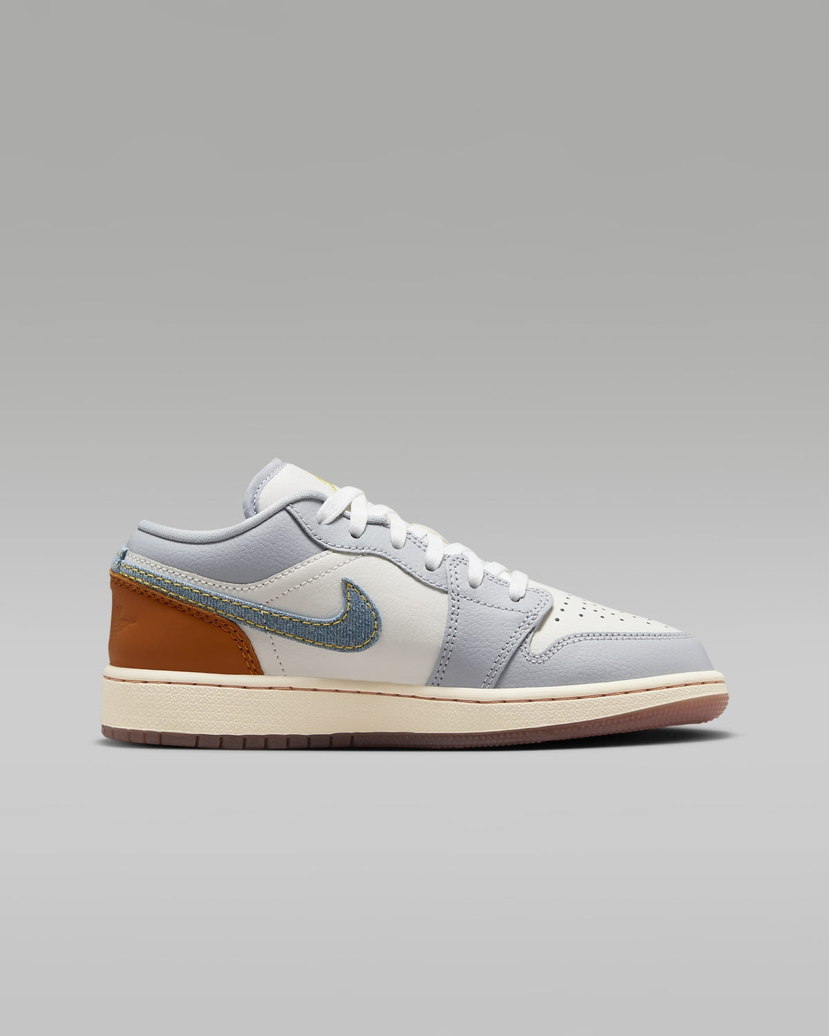 FZ5046-041 Nike GS Air Jordan 1 Low SE Phantom Coconut Milk Amber Brown