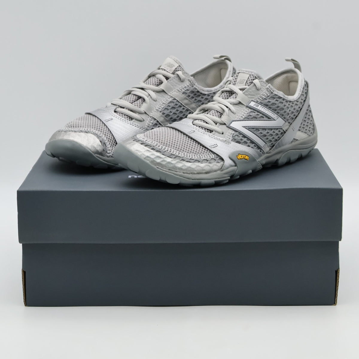 MT10OAB New Balance MT10O Gray (Men's)
