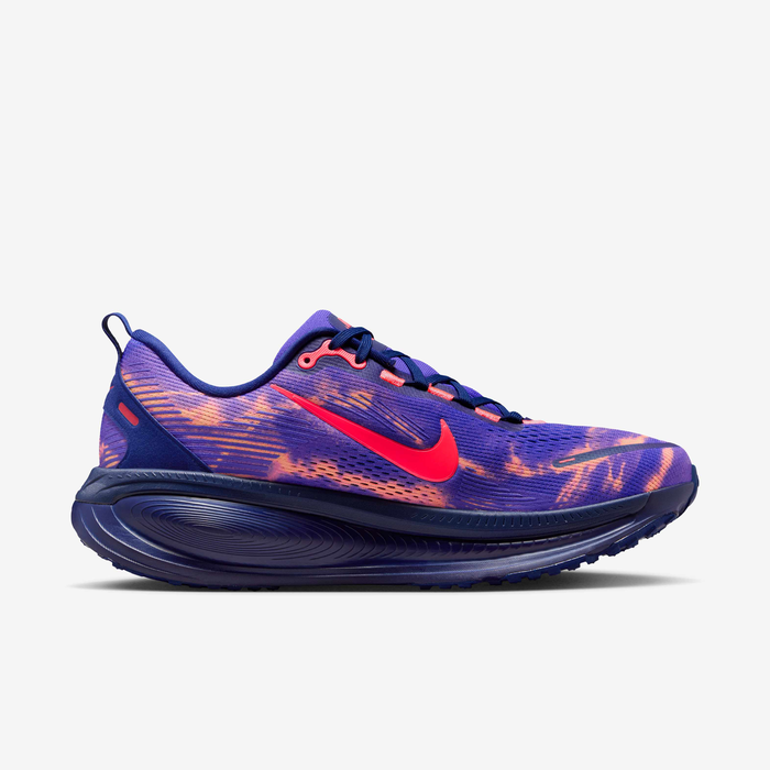 IQ0602-400 Nike Vomero 18 "Indigo Burst"