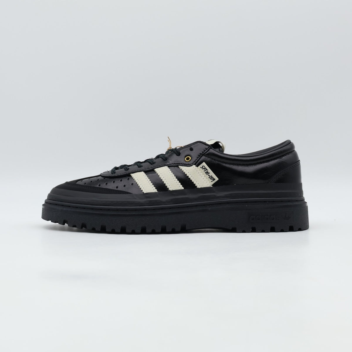 KI4761 Song For The Mute adidas Samba LX Black White (Men's)