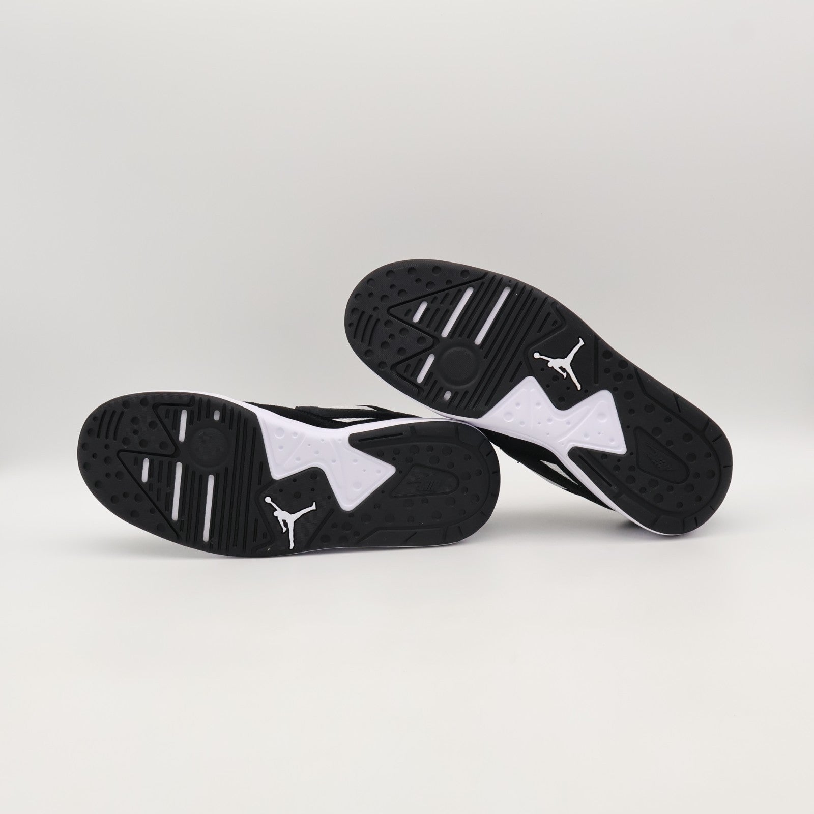 HJ6777-001 Nike Jordan CMFT Era Panda (Men's)