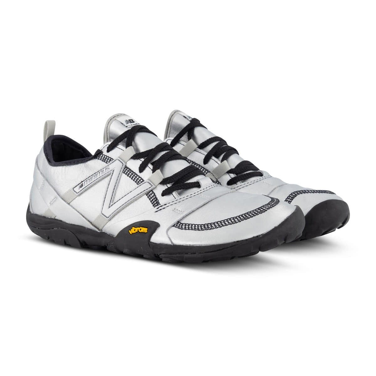 MT10O8SW New Balance MT10 "Light Silver Metallic/Black" (Men's)