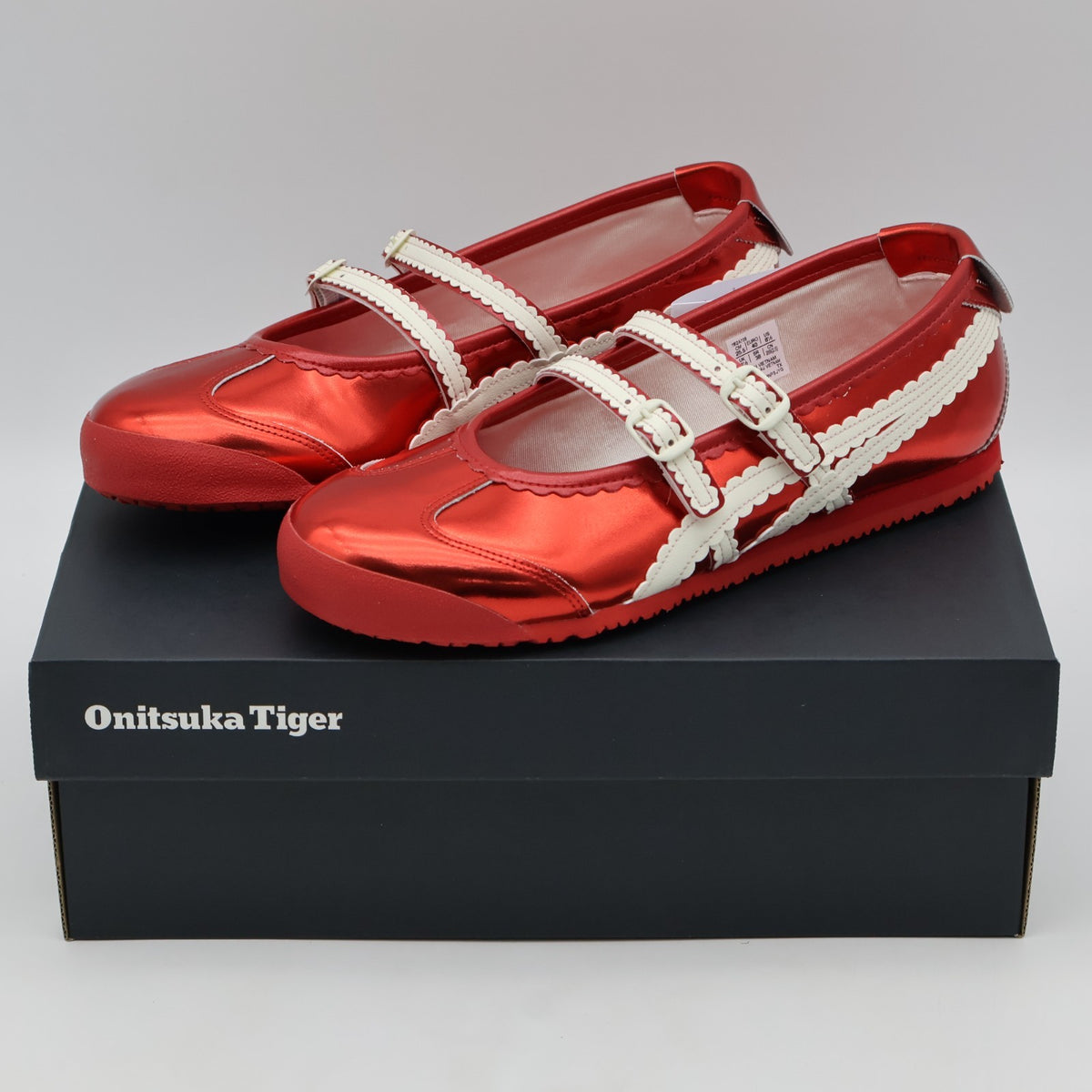 1182A708-700 Onitsuka Tiger Mexico 66 TGRS Classic Red Cream (Women's)