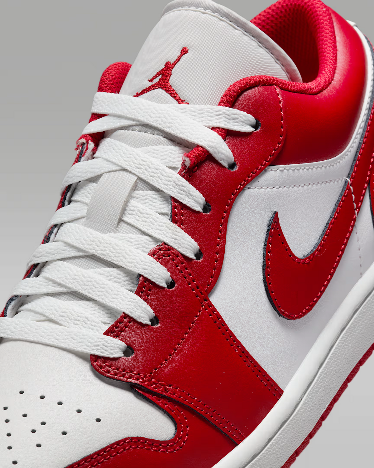 553558-166 Nike Air Jordan 1 Low Summit White Summit White Varsity Red (Men's)