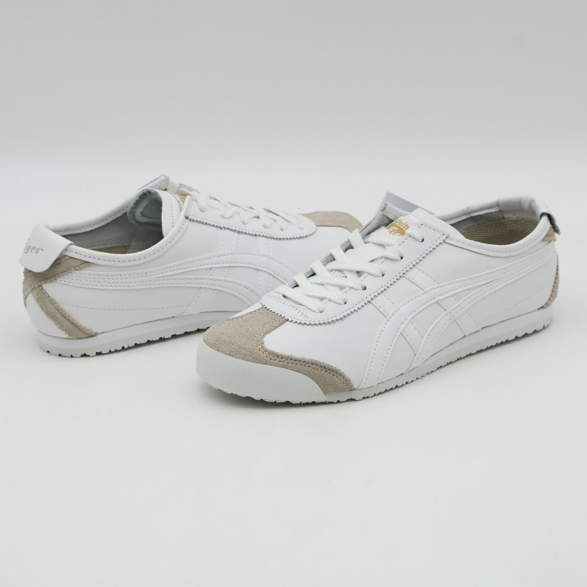 1183C102-104 Onitsuka Tiger Mexico 66 White (Men's)