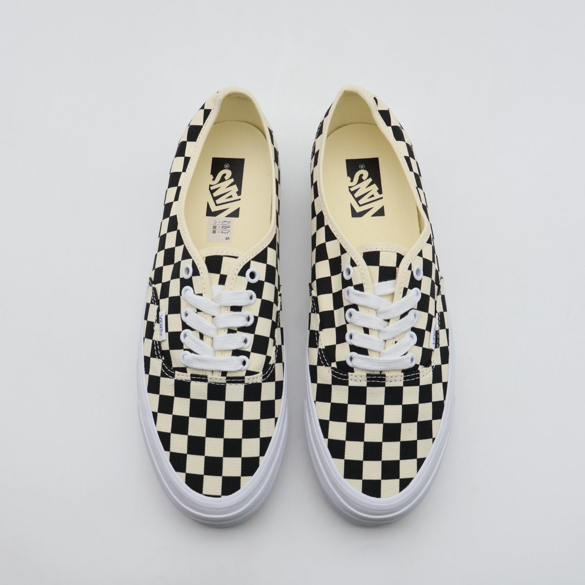 VN000CQA2BO Vans Authentic Reissue 44 "Checkerboard Black/Off White" (Men's)
