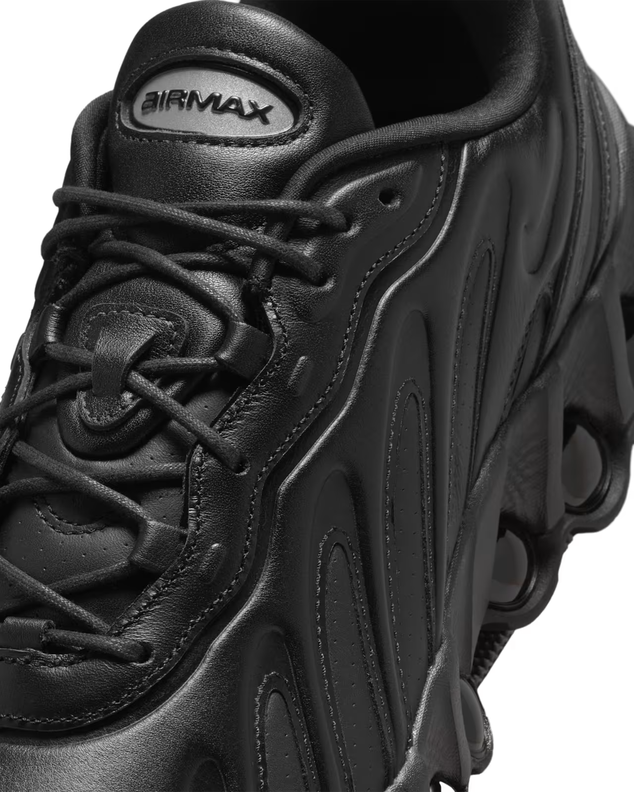 II7058-001 Nike Air Max DN8 Leather Triple Black (Men's)