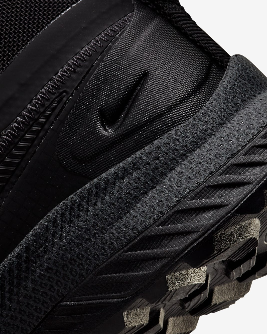 CK9951-001 Nike React SFB Carbon Mid Black Anthracite (Men's)