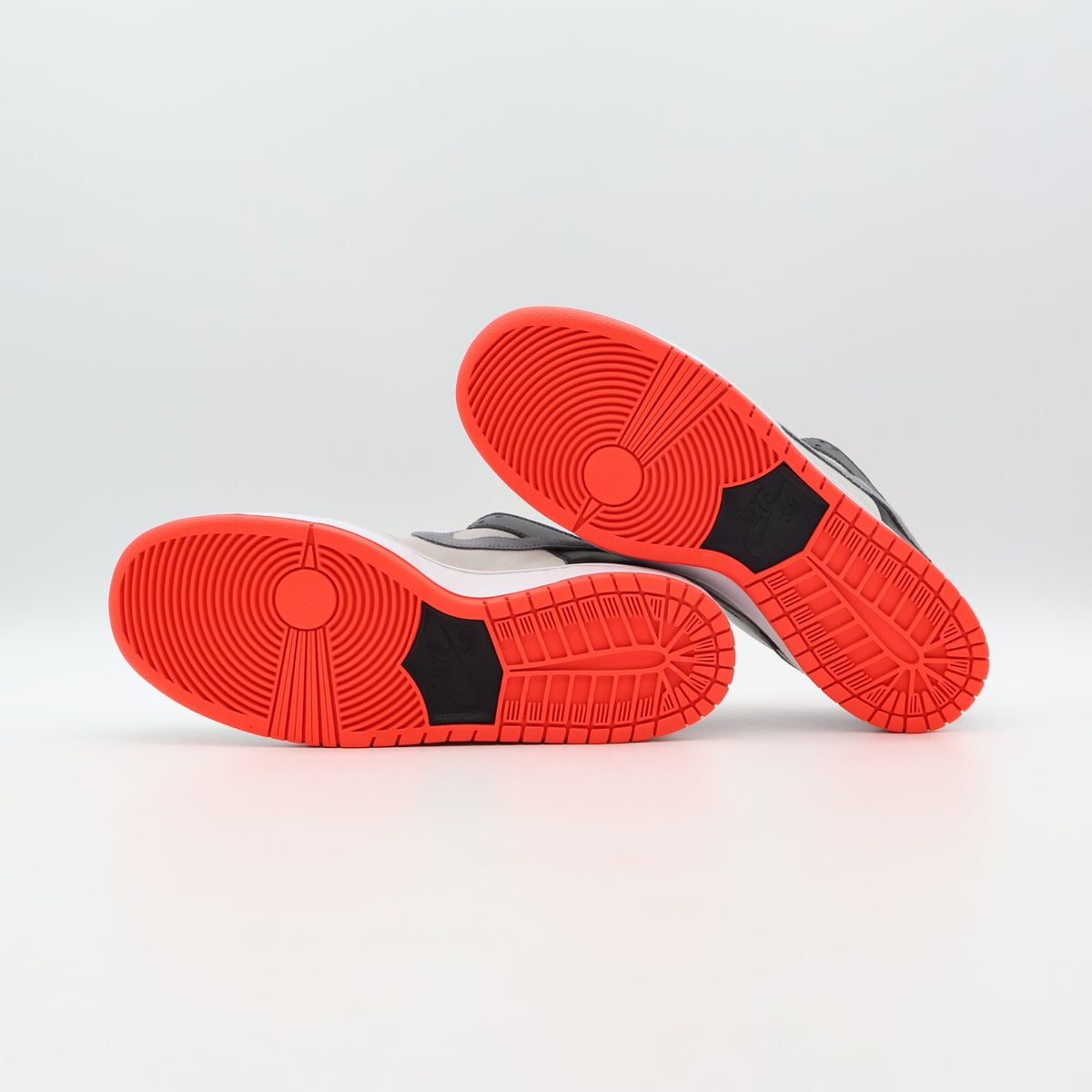 CD2563-004 Nike SB Dunk Low Infrared Orange Label (Men's)